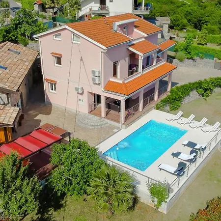 Chill Out Holiday home *
